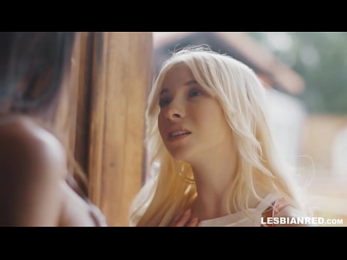 ❤️ Jenta kommer hjem noen måneder senere og ender opp med å spise stemorens fitte ❤️ Porno på porno no.hentaiser.ru ️❤